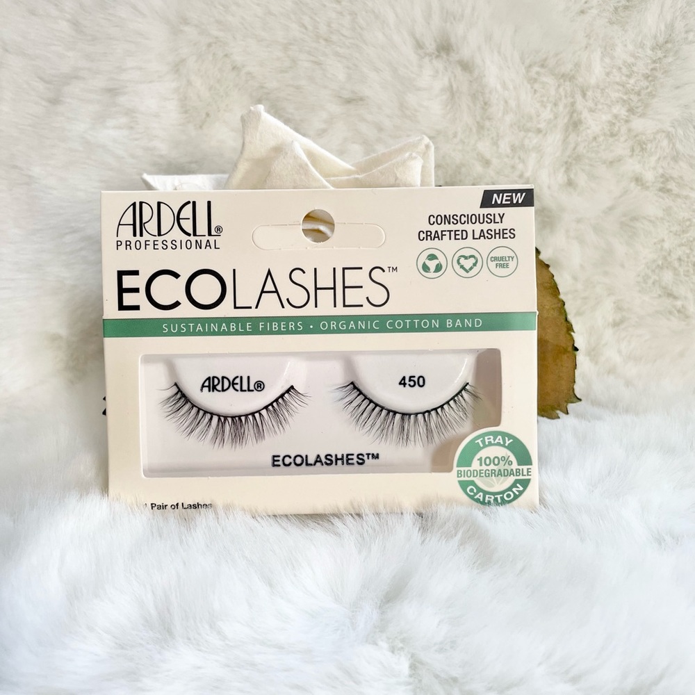New with tags ARDELL NATURAL FIBER PROFESSIONAL EYELASHES w/organic cotton band